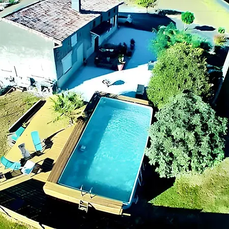 Avec Piscine Partagee Jardin Clos Et Wifi A Jory Saint-Jory